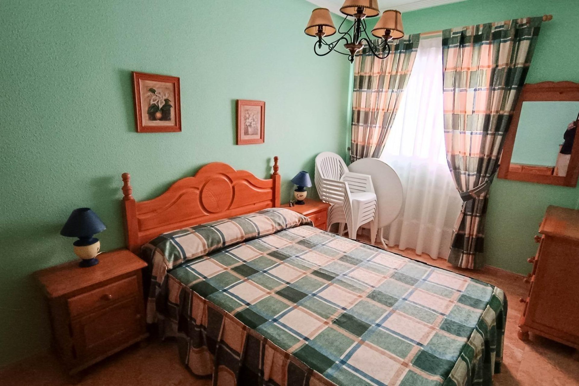 Segunda mano - Bungalow -
Torrevieja - Sector 25