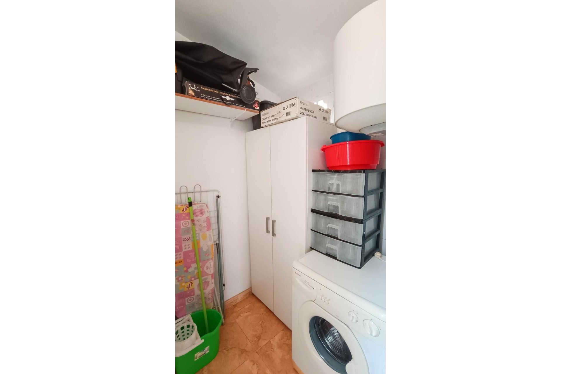 Segunda mano - Bungalow -
Torrevieja - Sector 25