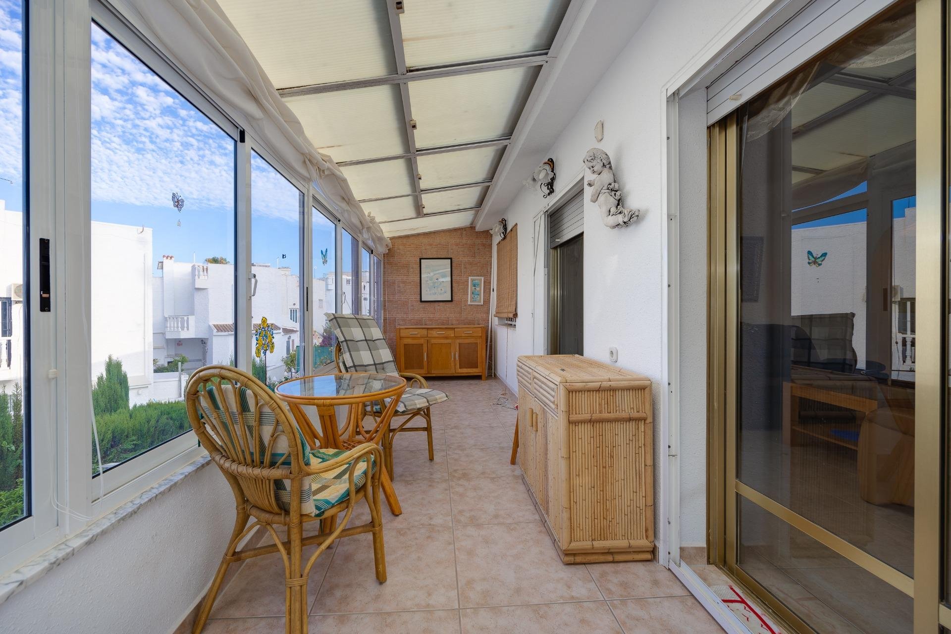 Segunda mano - Bungalow -
Torrevieja - Torre la mata