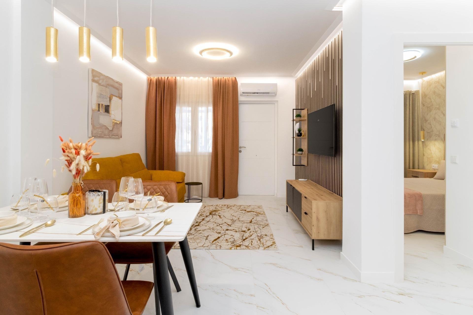 Segunda mano - Bungalow -
Torrevieja - Torrejón