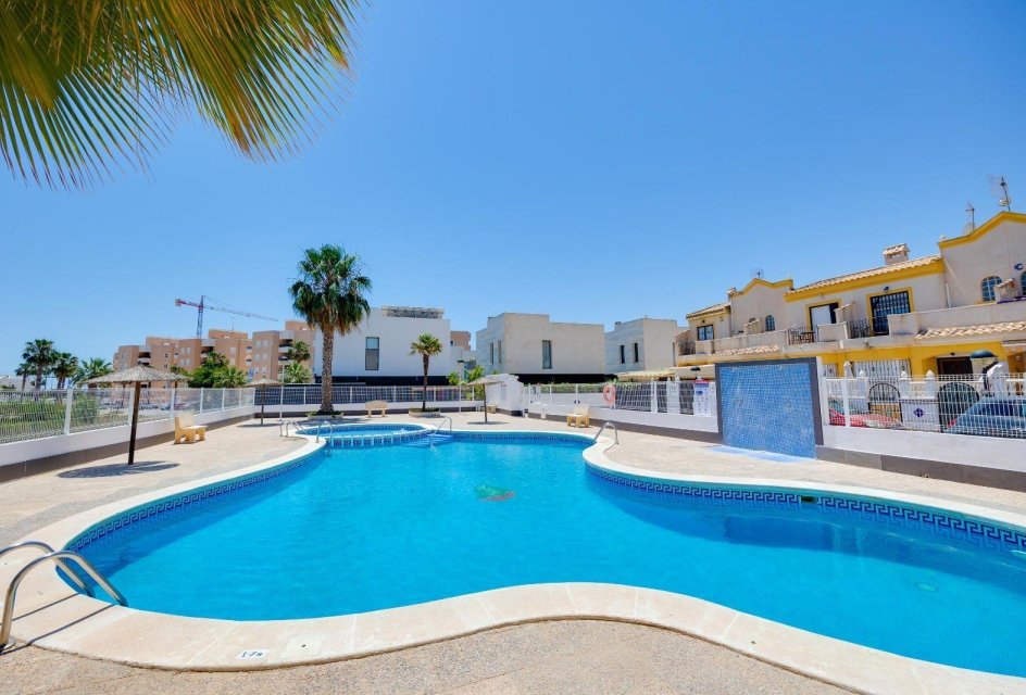 Segunda mano - Duplex -
Guardamar del Segura - EL RASO