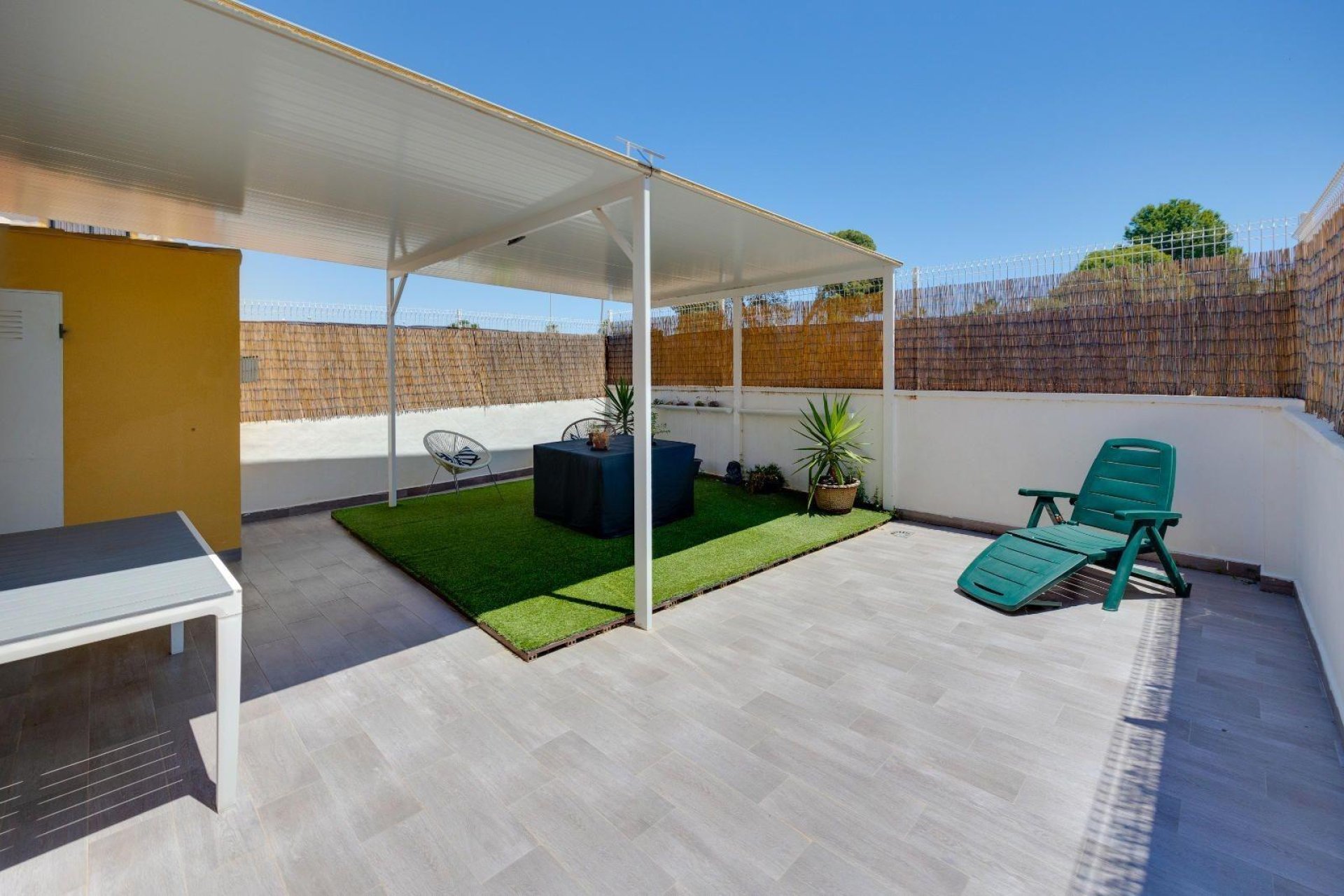 Segunda mano - Duplex -
Guardamar del Segura - EL RASO