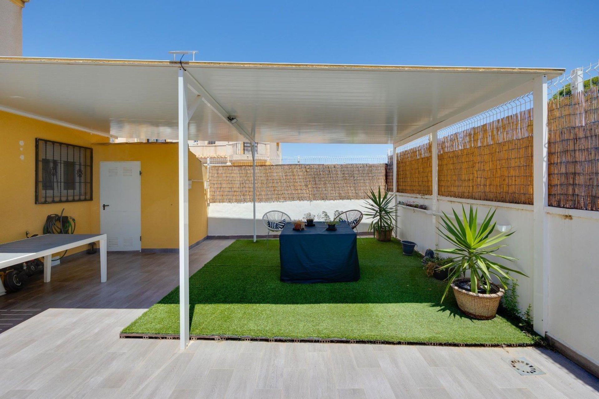 Segunda mano - Duplex -
Guardamar del Segura - EL RASO