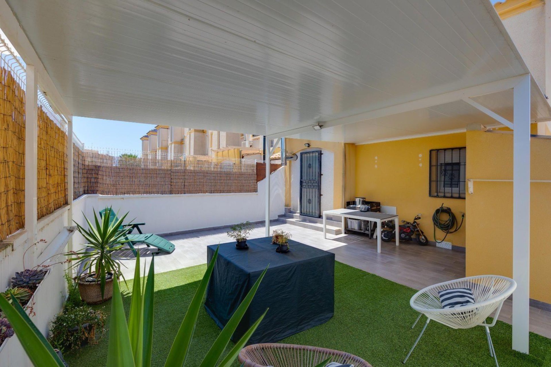 Segunda mano - Duplex -
Guardamar del Segura - EL RASO