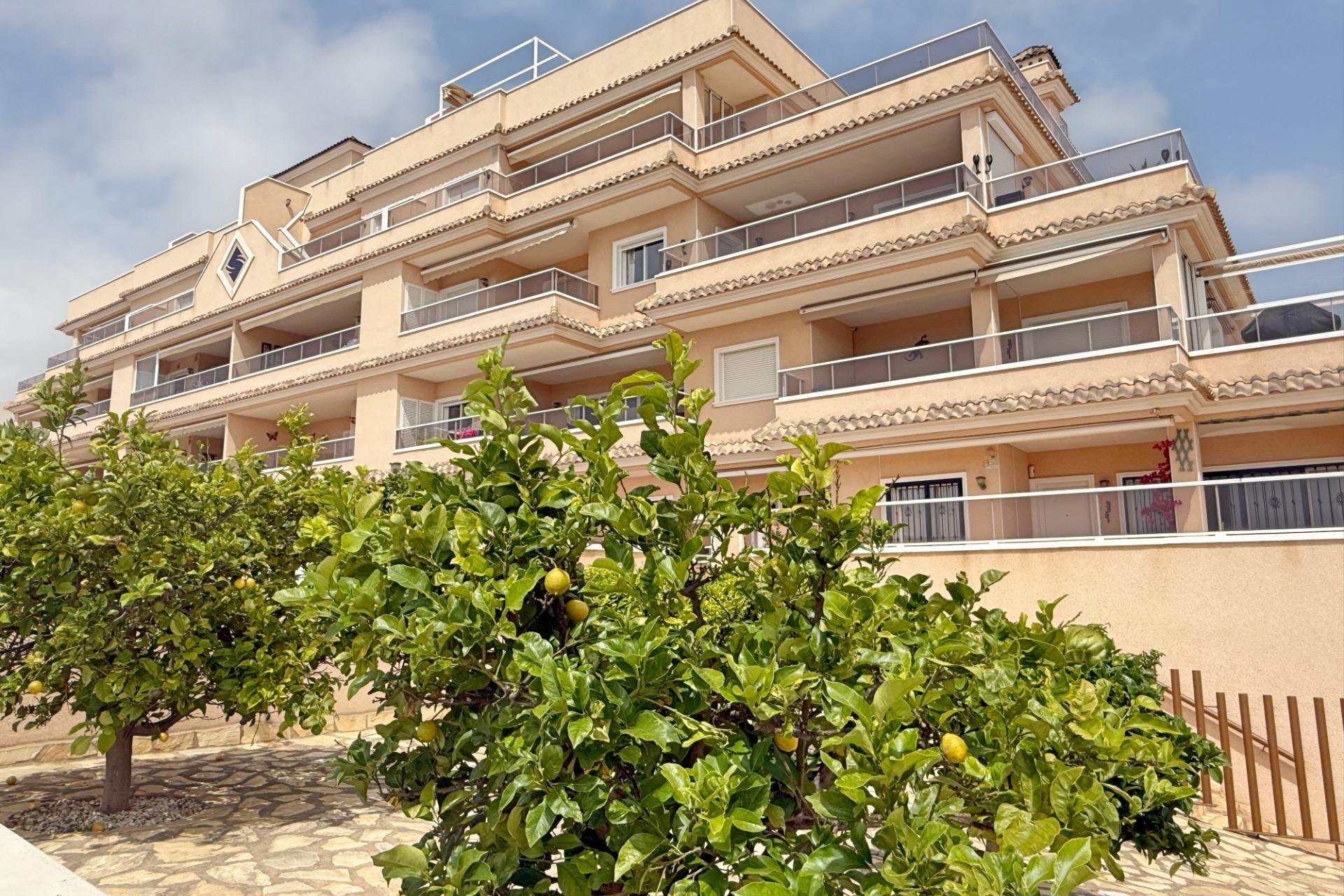 Segunda mano - Duplex -
Orihuela Costa - Los Dolses