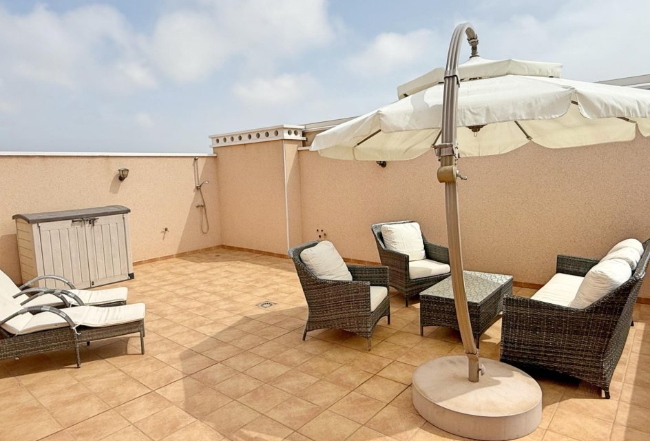 Segunda mano - Duplex -
Orihuela Costa - Los Dolses