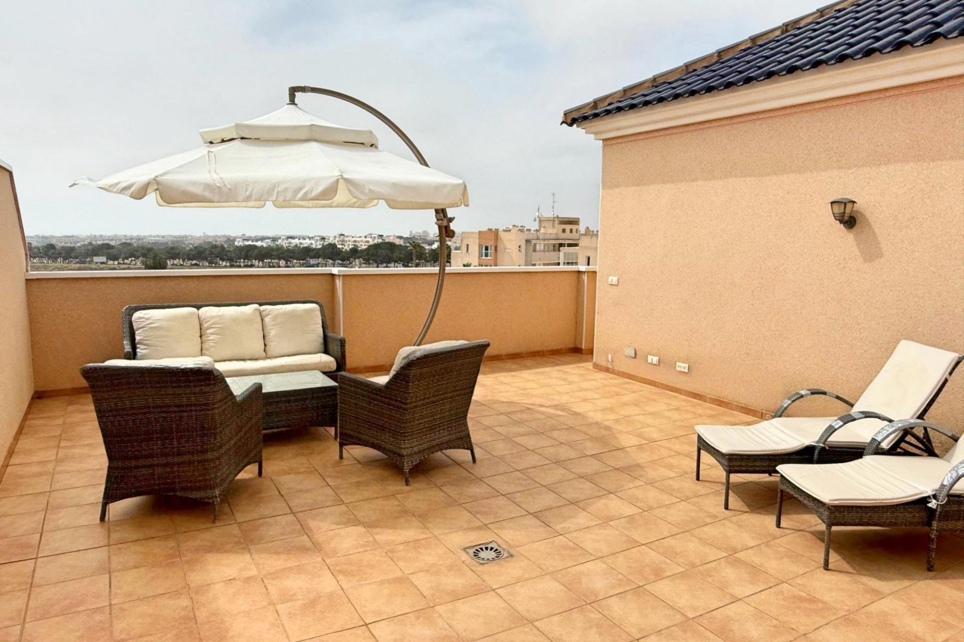 Segunda mano - Duplex -
Orihuela Costa - Los Dolses