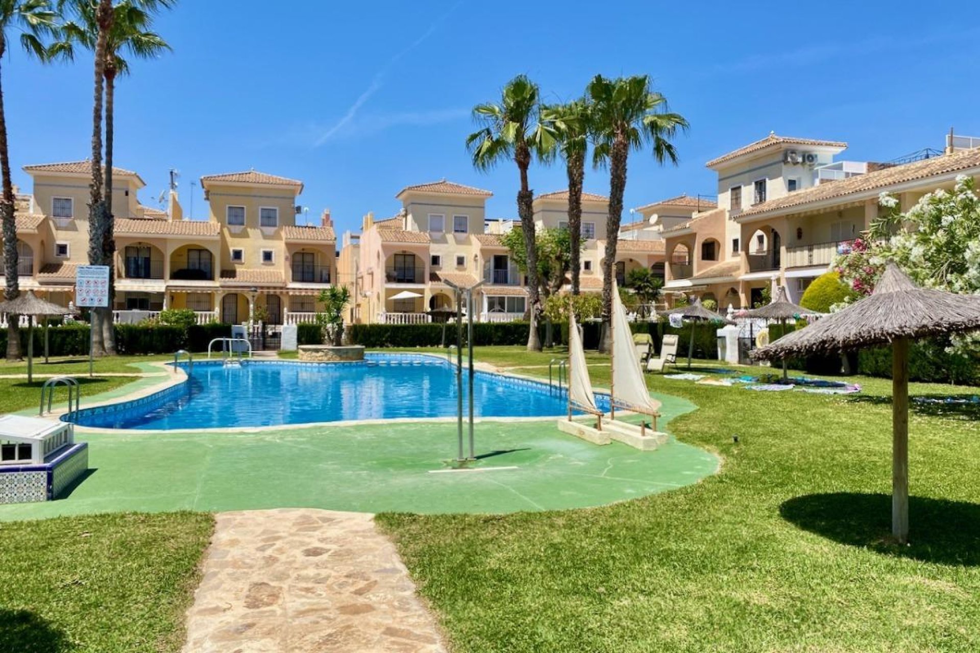 Segunda mano - Duplex -
Orihuela Costa - Punta Prima