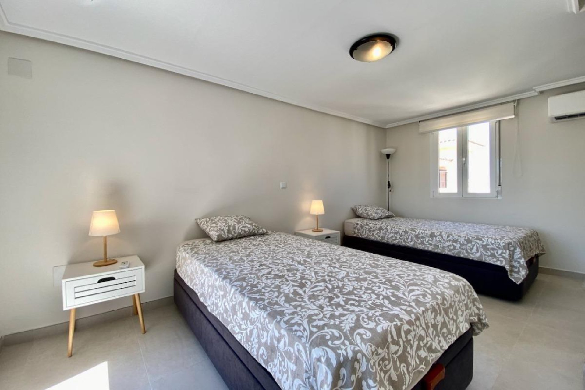 Segunda mano - Duplex -
Orihuela Costa - Punta Prima