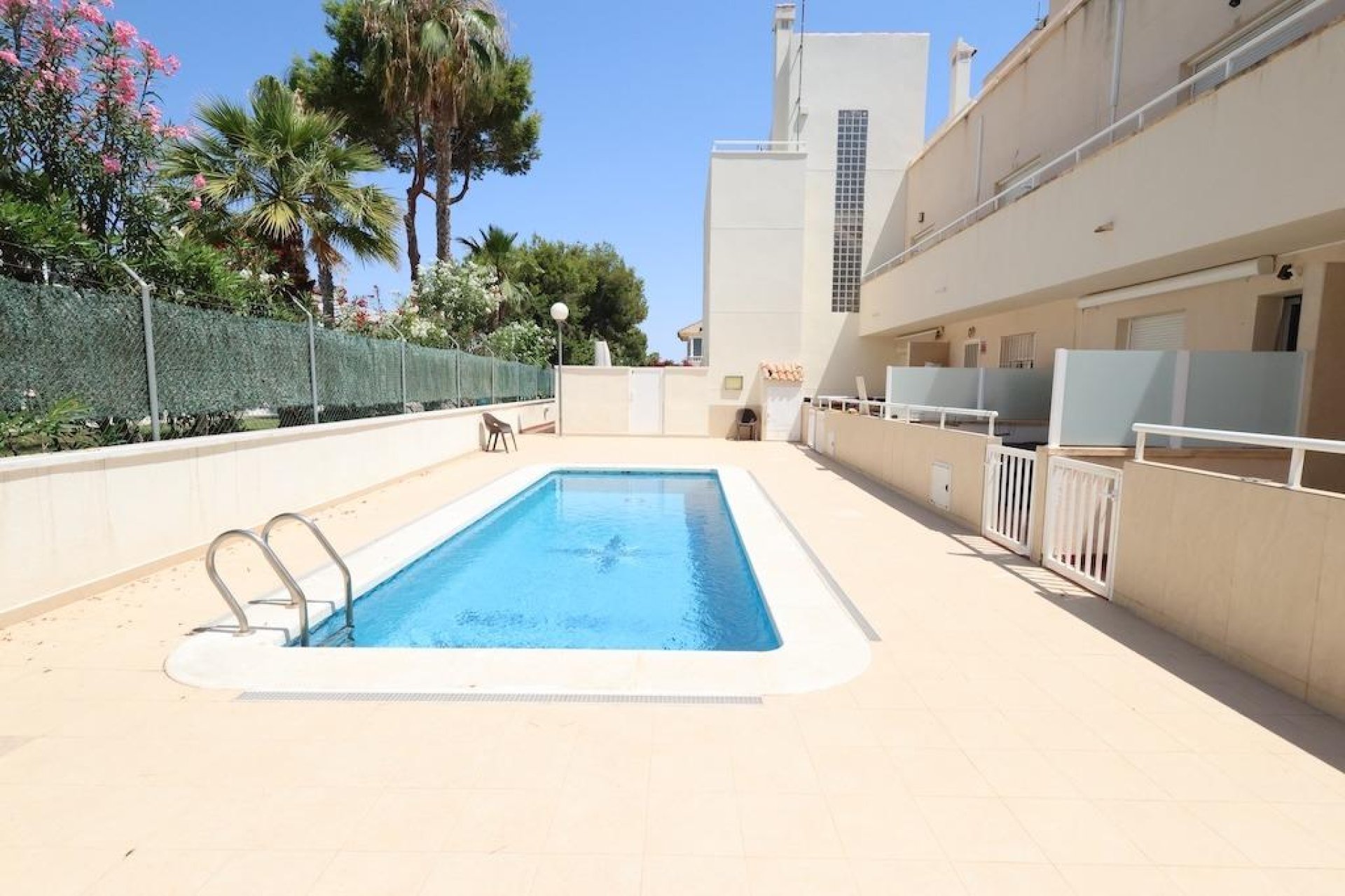 Segunda mano - Duplex -
Orihuela Costa - Villamartín