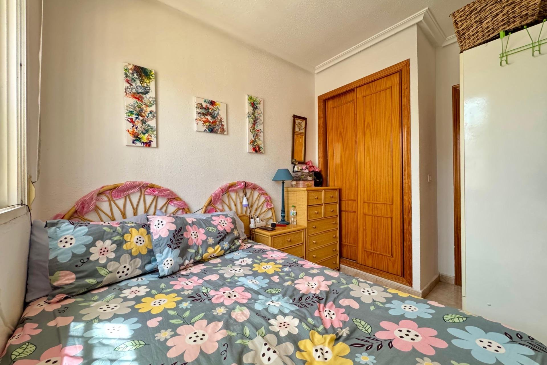 Segunda mano - Duplex -
Torrevieja - El limonar