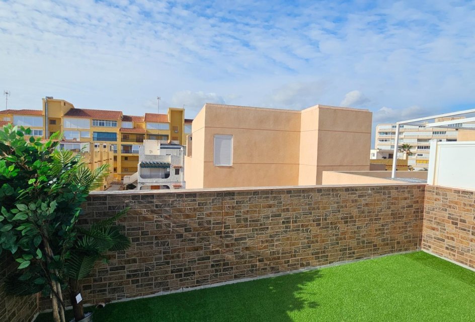 Segunda mano - Duplex -
Torrevieja - La Mata