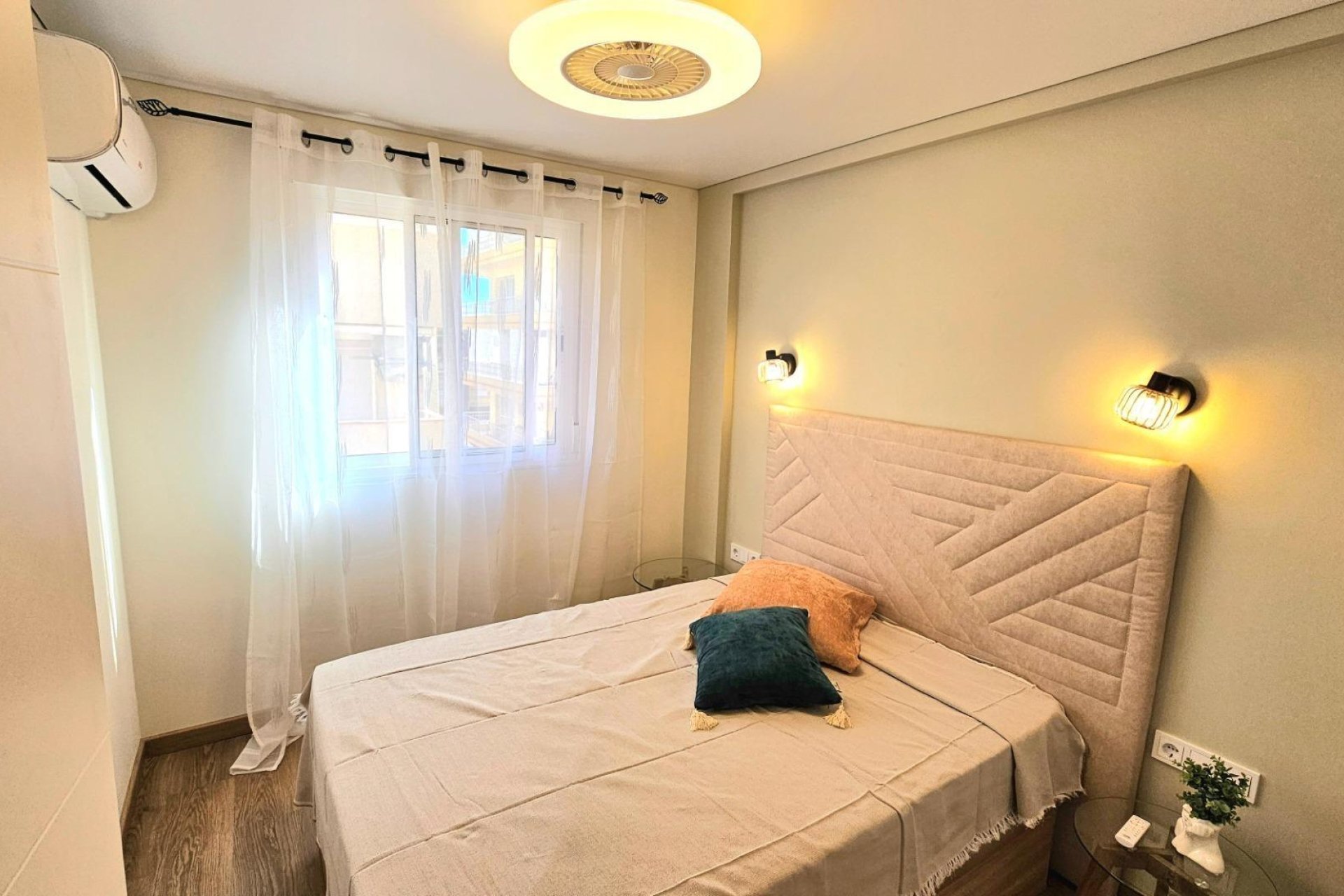 Segunda mano - Duplex -
Torrevieja - La Mata