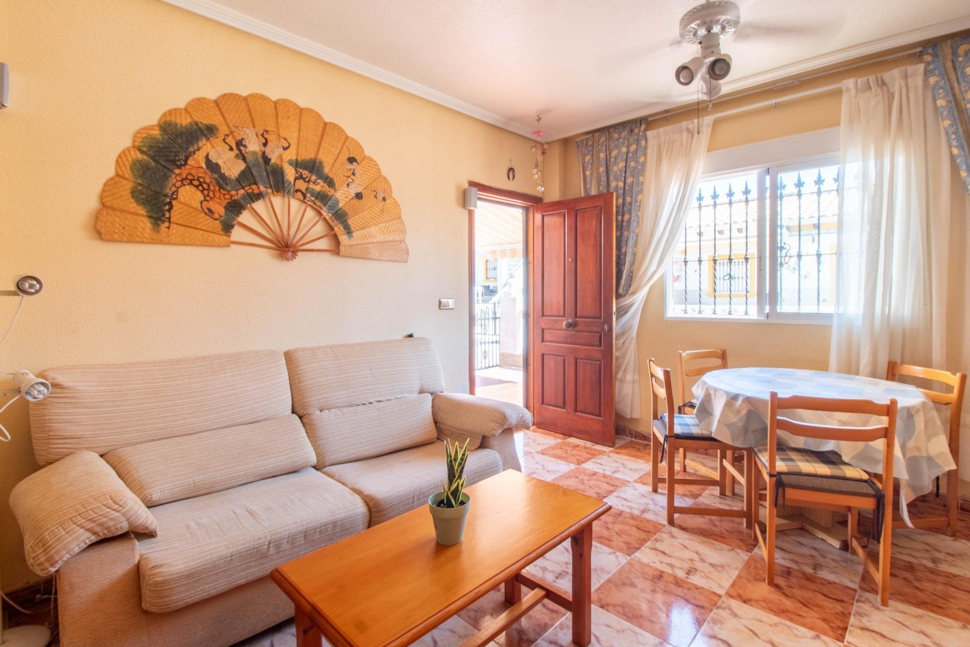 Segunda mano - Terraced house -
Orihuela Costa - La Zenia