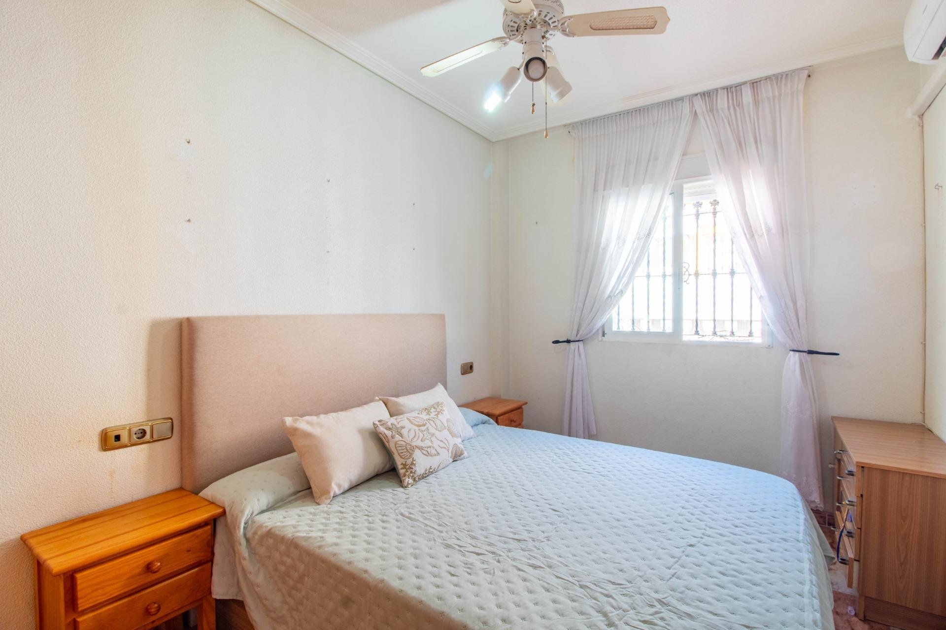 Segunda mano - Terraced house -
Orihuela Costa - La Zenia