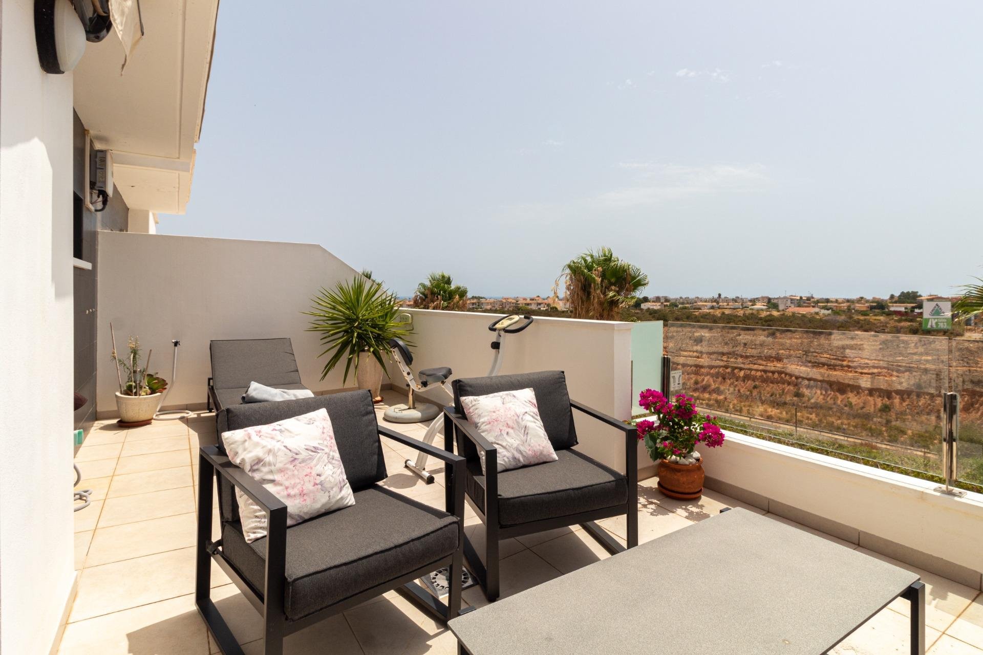 Segunda mano - Terraced house -
Orihuela Costa - Lomas de Cabo Roig