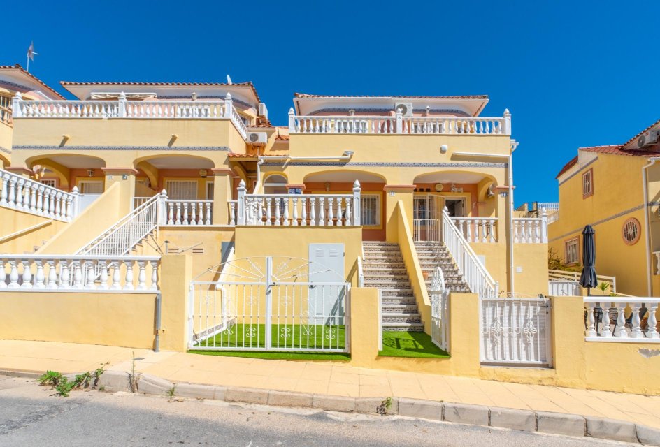 Segunda mano - Terraced house -
Orihuela Costa - Lomas de Campoamor-Las Ramblas