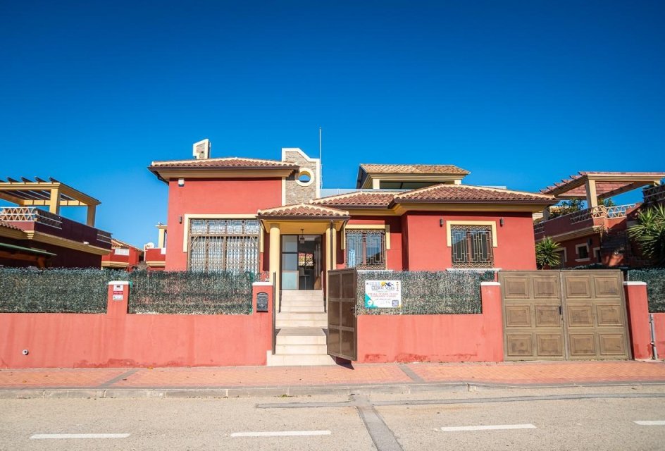 Segunda mano - Villa -
Algorfa - Costa blanca sur
