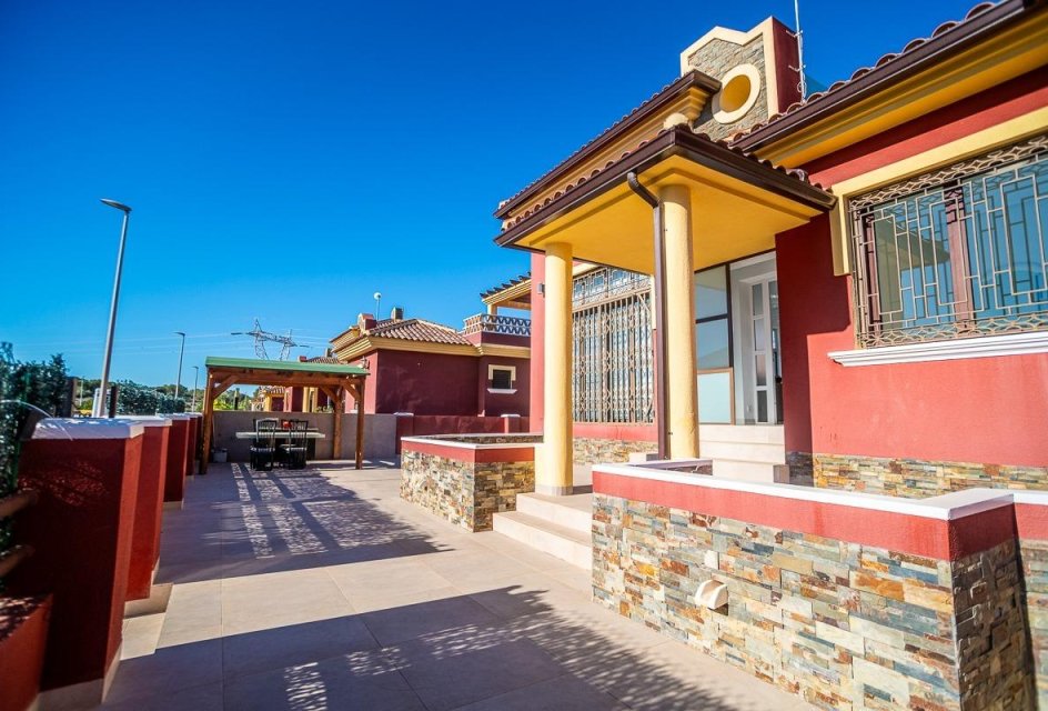 Segunda mano - Villa -
Algorfa - Costa blanca sur