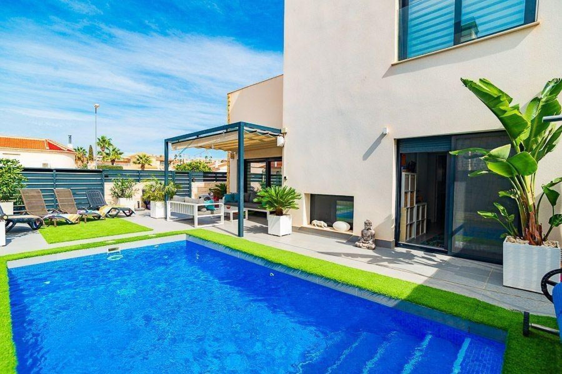 Segunda mano - Villa -
Ciudad quesada - Costa blanca sur