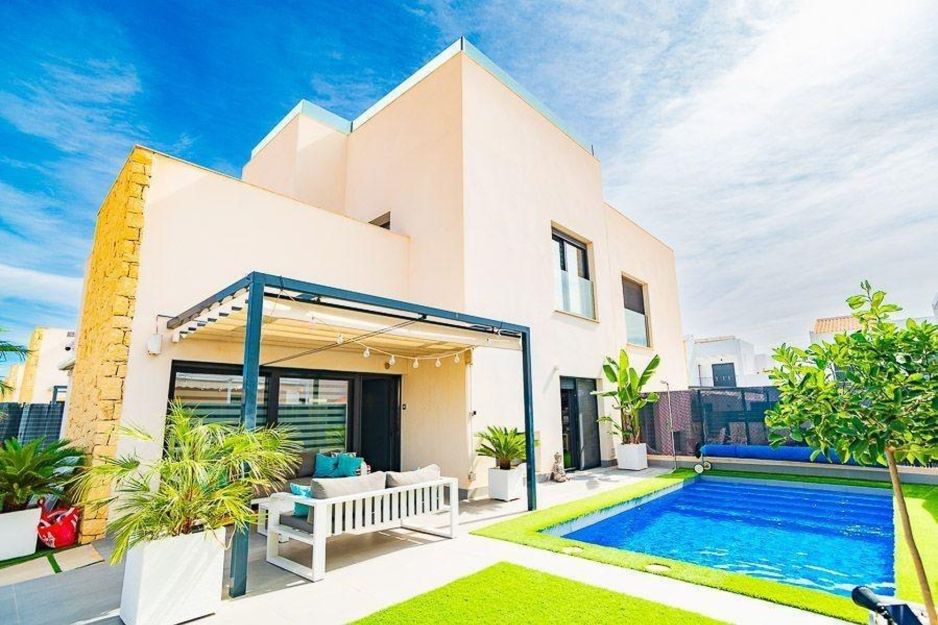Segunda mano - Villa -
Ciudad quesada - Costa blanca sur