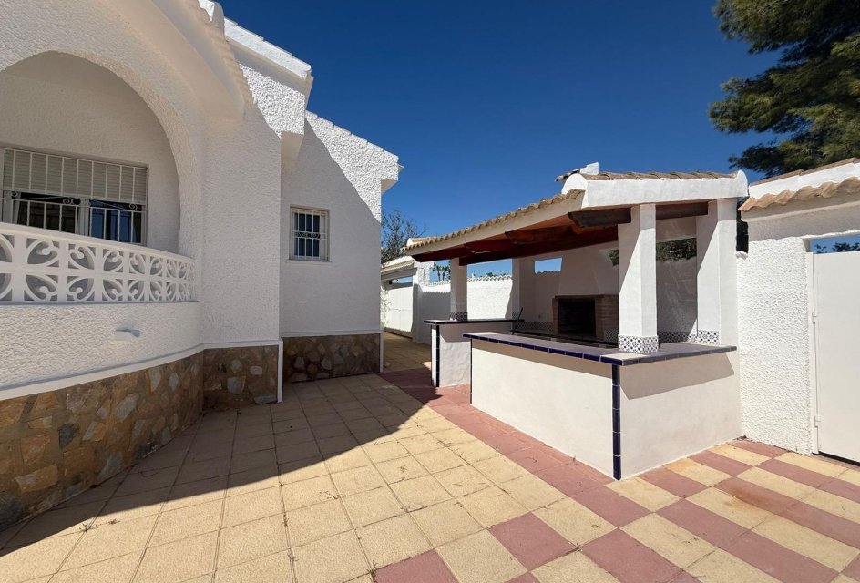 Segunda mano - Villa -
Ciudad quesada - Costa blanca sur
