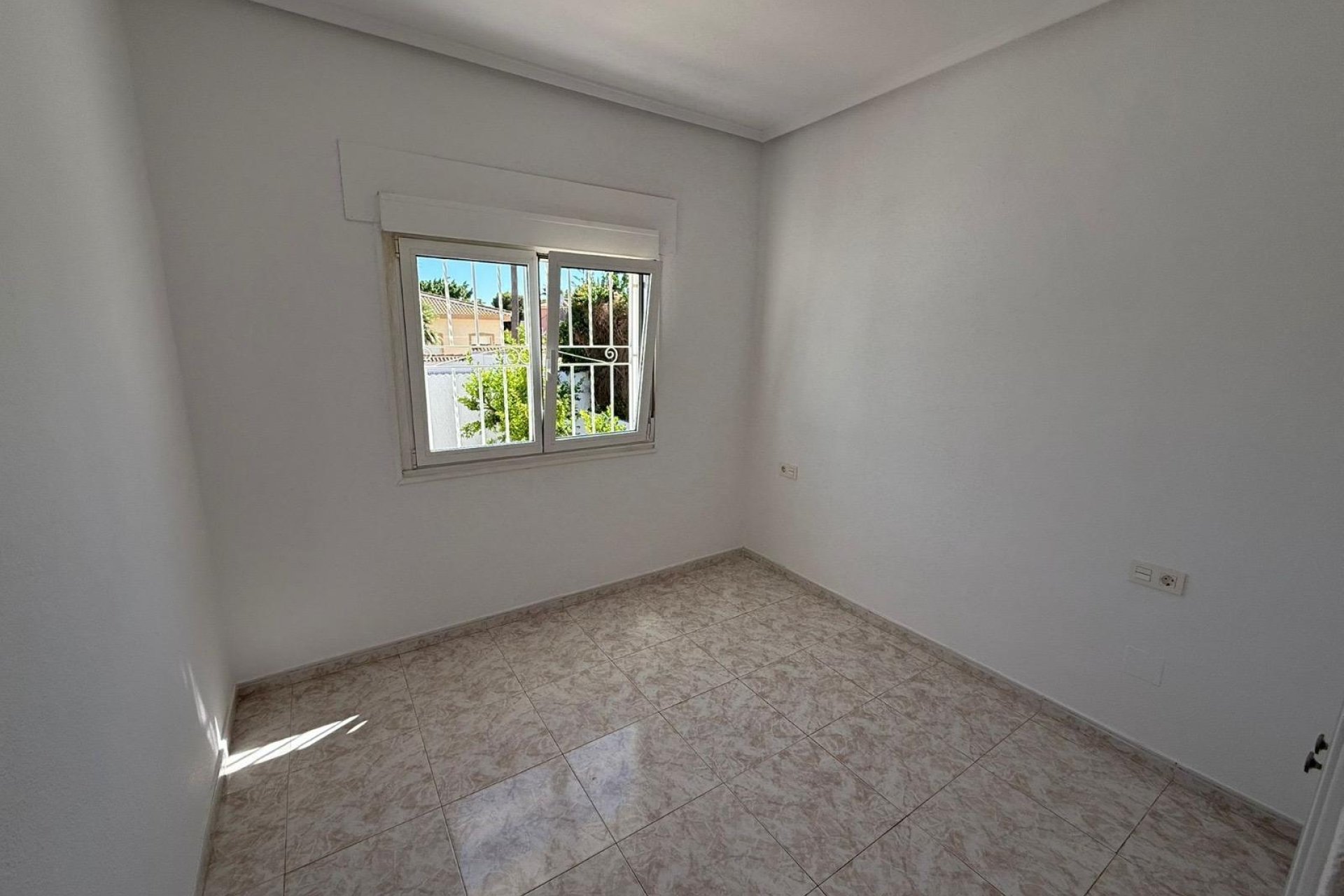 Segunda mano - Villa -
Ciudad quesada - Costa blanca sur