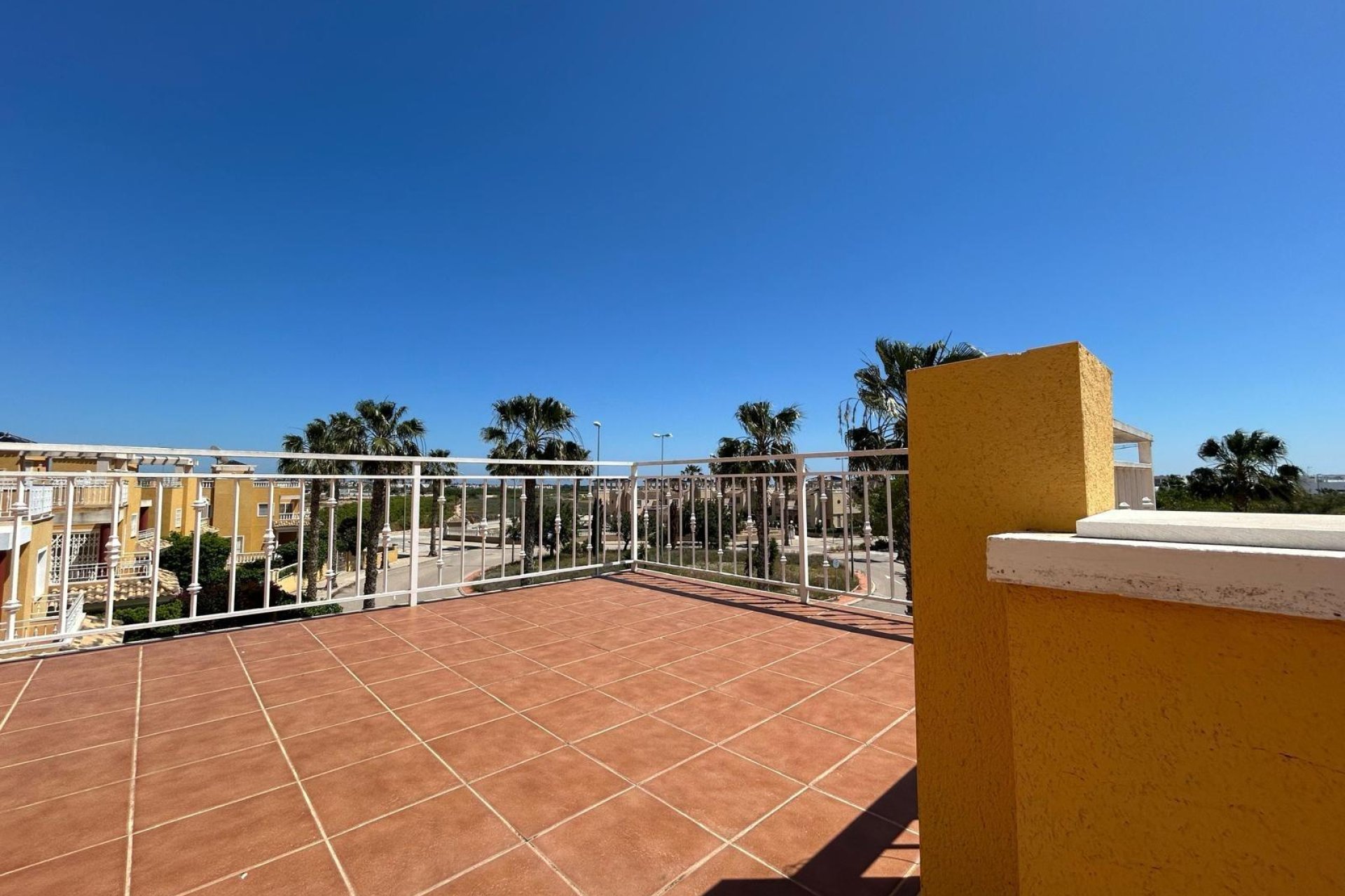 Segunda mano - Villa -
Ciudad quesada - El raso