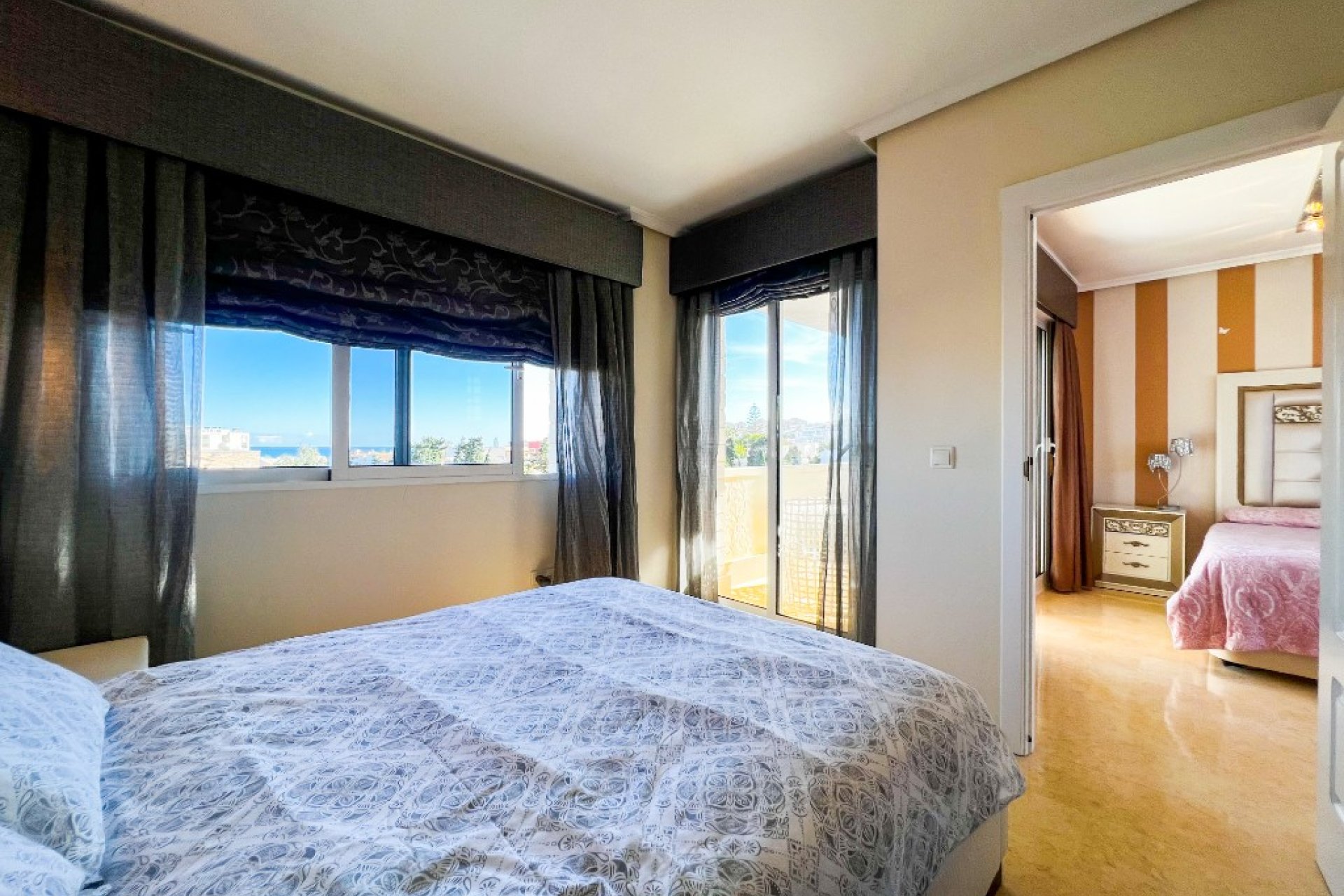 Segunda mano - Villa -
La Mata - LA MATA