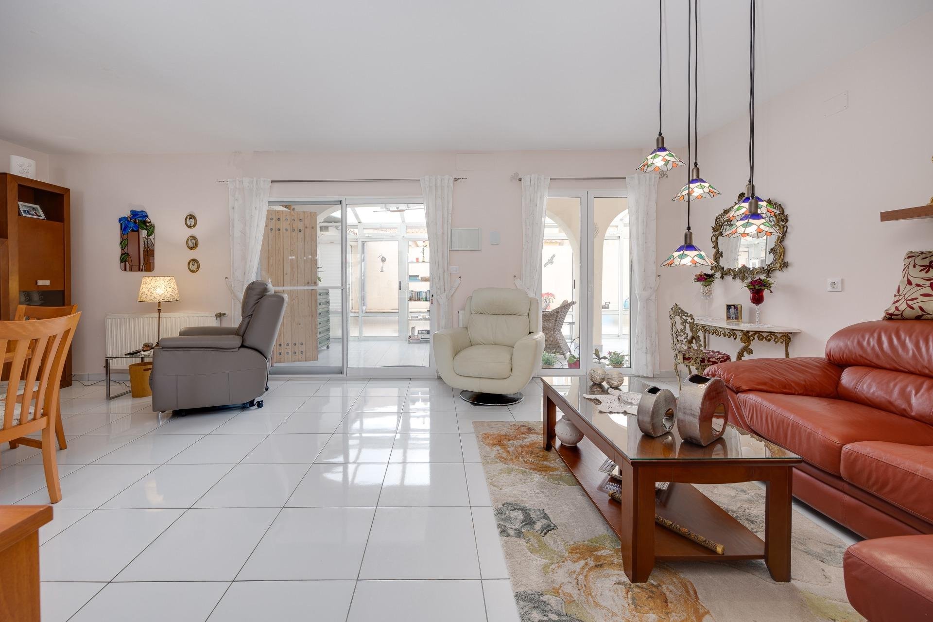 Segunda mano - Villa -
Orihuela Costa - Cabo Roig