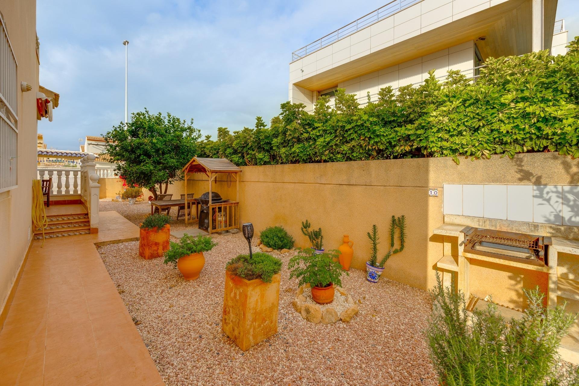 Segunda mano - Villa -
Orihuela Costa - La Zenia