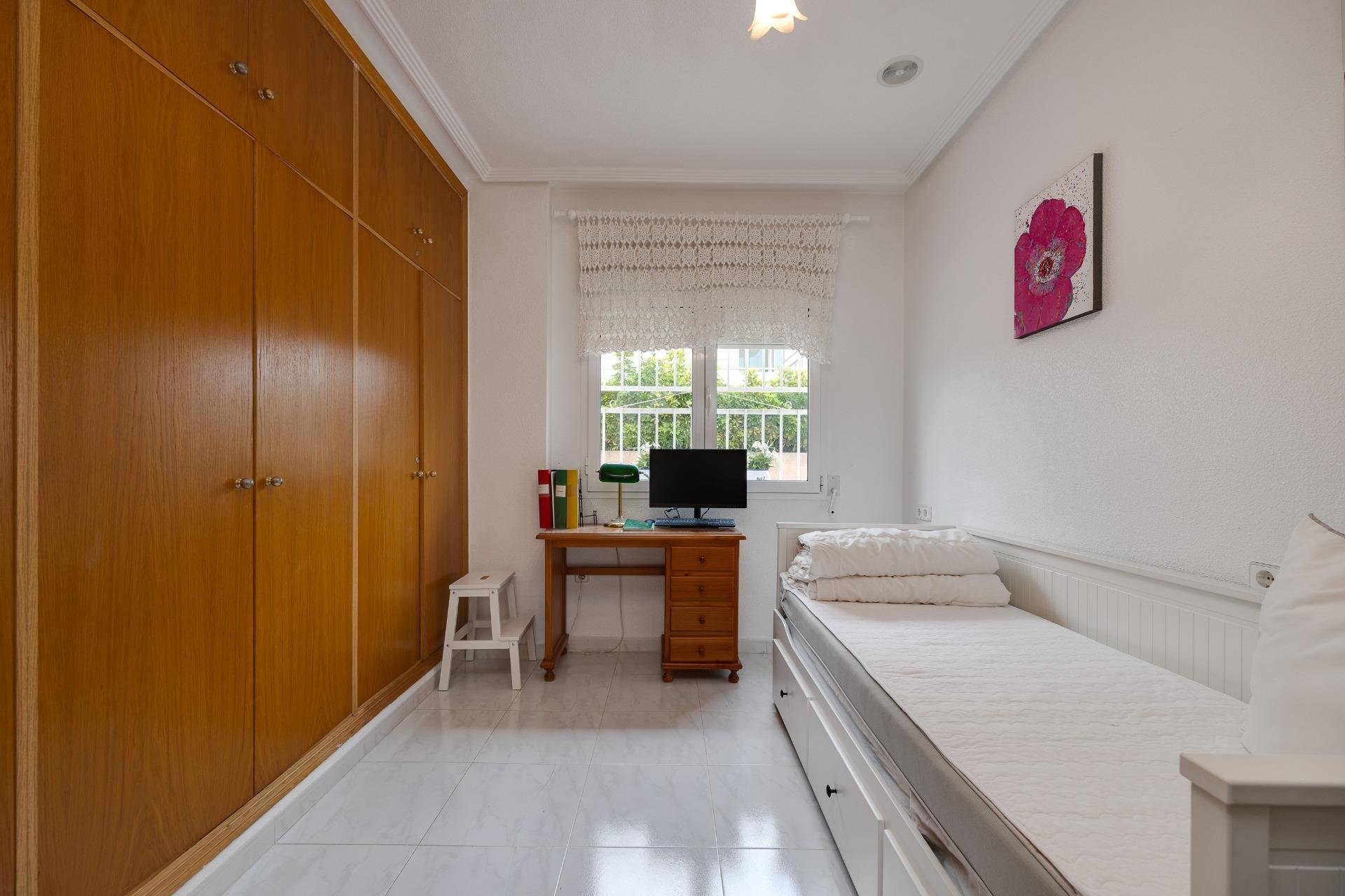 Segunda mano - Villa -
Orihuela Costa - La Zenia