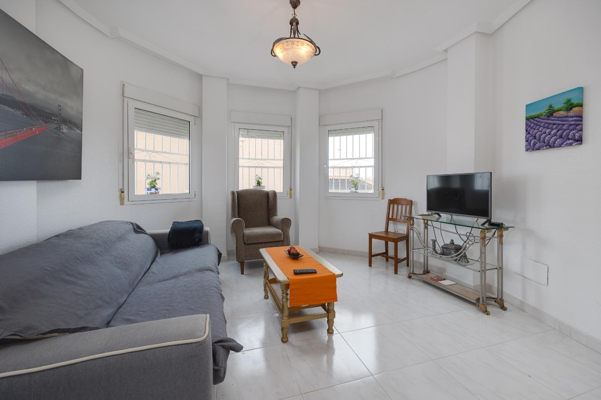 Segunda mano - Villa -
Orihuela Costa - La Zenia