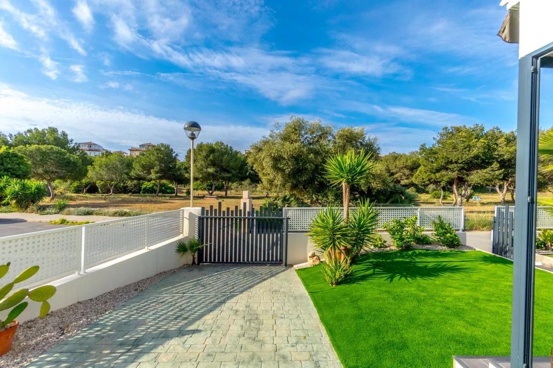 Segunda mano - Villa -
Orihuela Costa - La Zenia