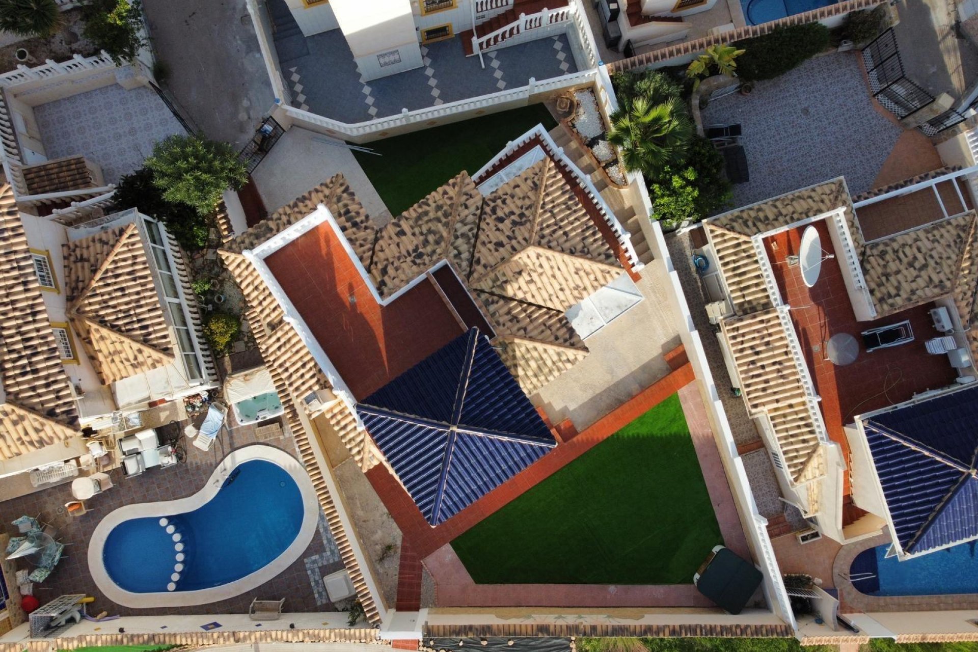 Segunda mano - Villa -
Orihuela Costa - La Zenia