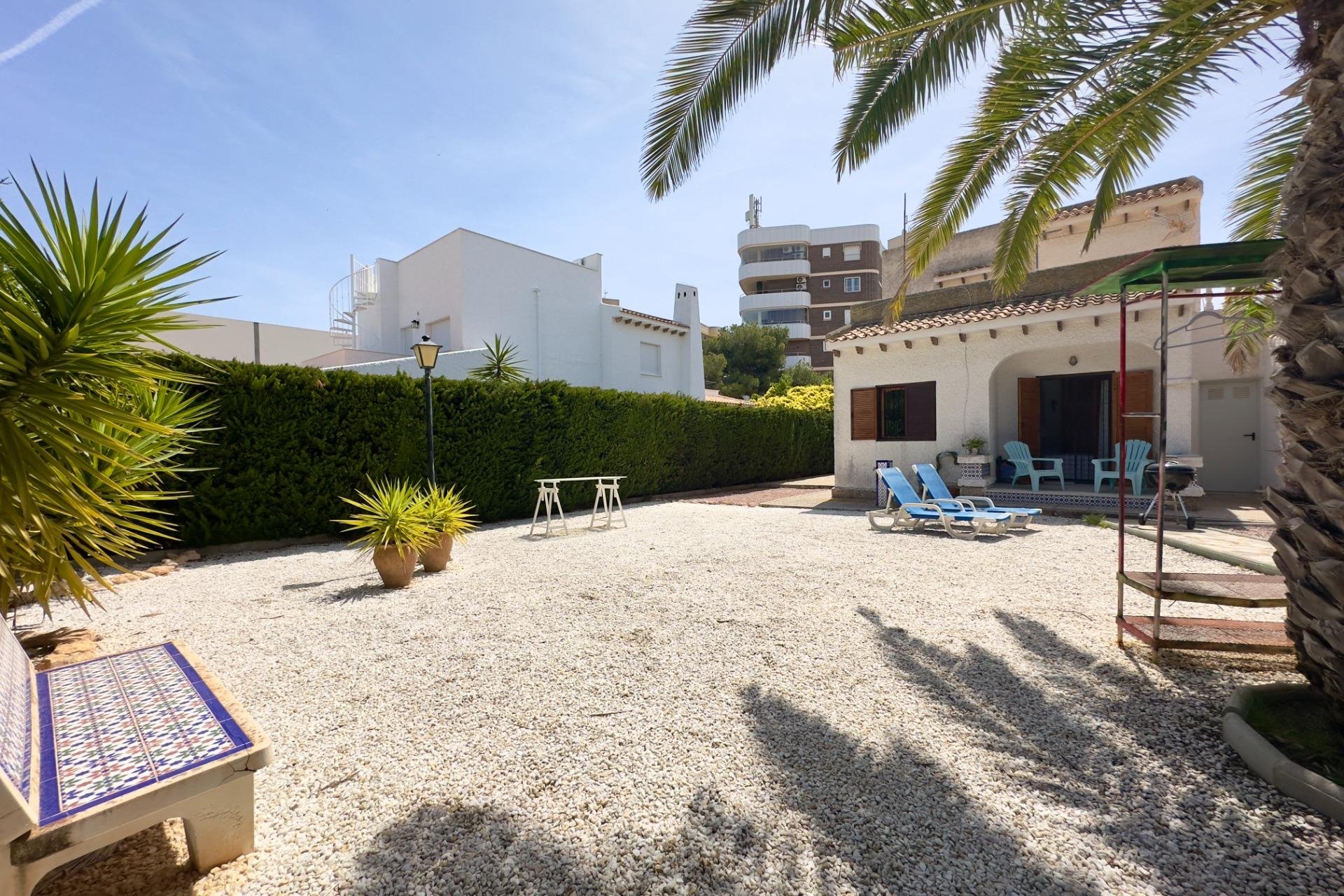 Segunda mano - Villa -
Orihuela Costa - La Zenia