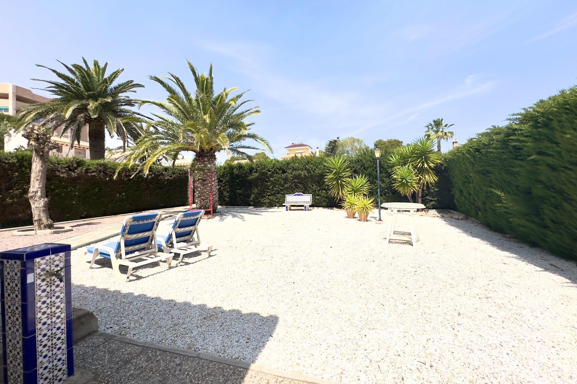 Segunda mano - Villa -
Orihuela Costa - La Zenia