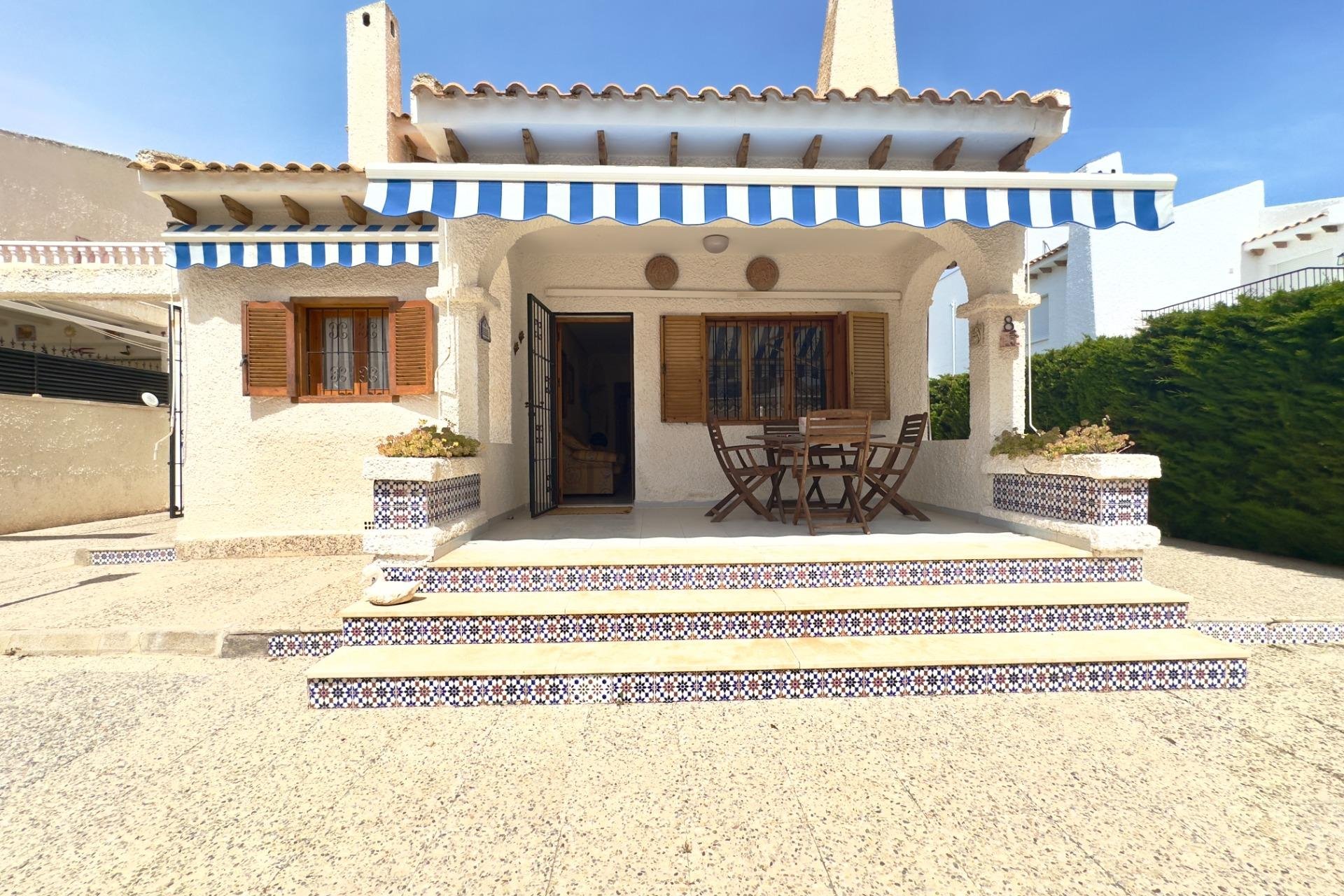 Segunda mano - Villa -
Orihuela Costa - La Zenia
