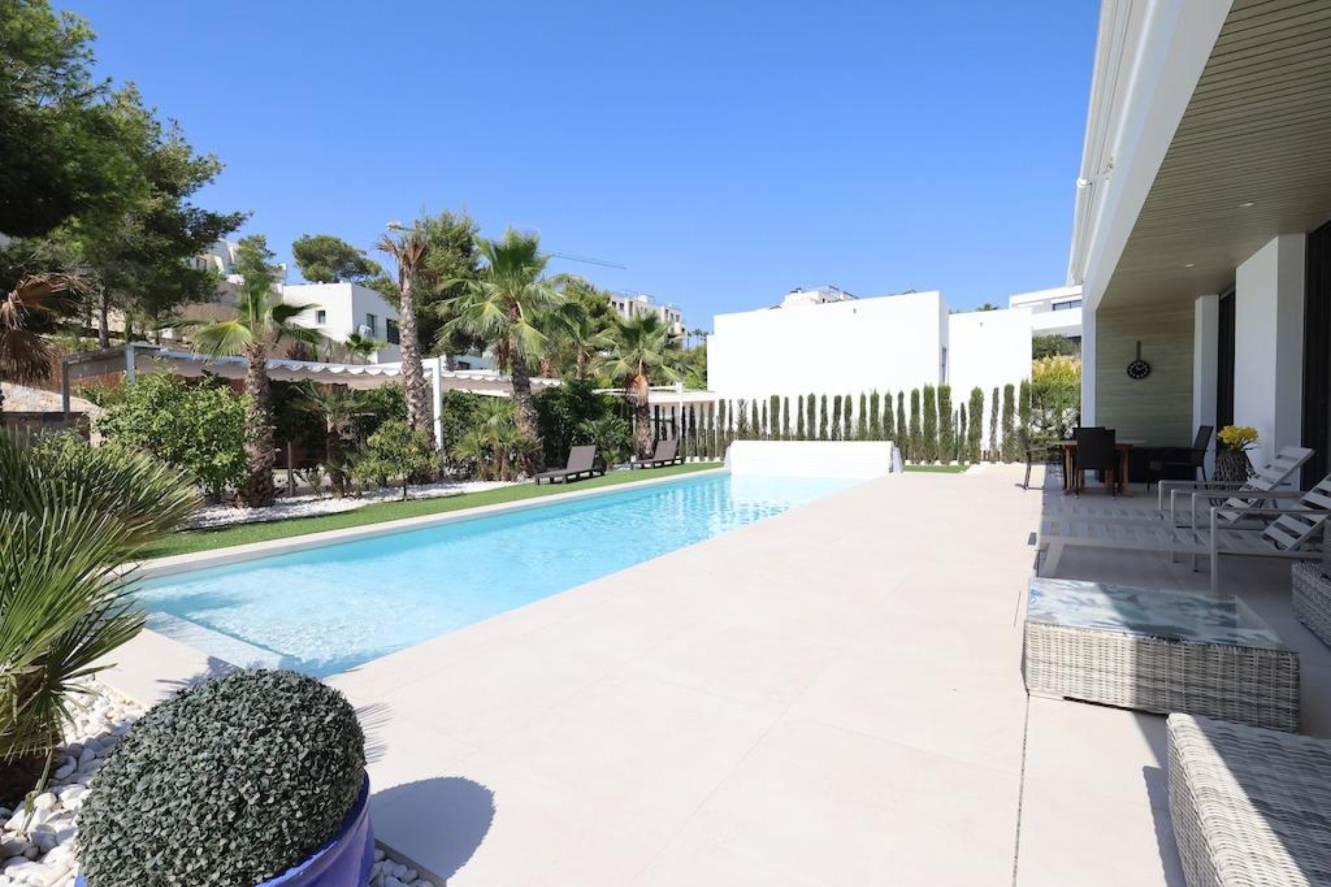 Segunda mano - Villa -
Orihuela Costa - Las Colinas Golf