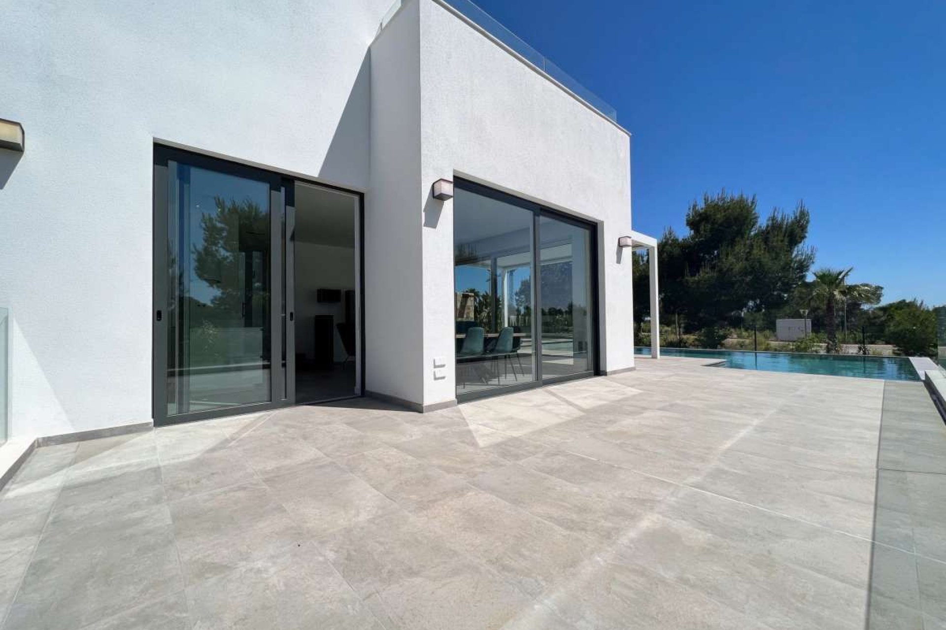 Segunda mano - Villa -
Orihuela Costa - Las Colinas Golf