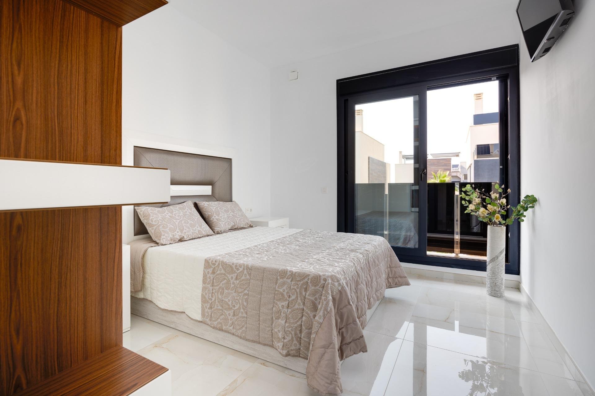 Segunda mano - Villa -
Orihuela Costa - Lomas de Cabo Roig