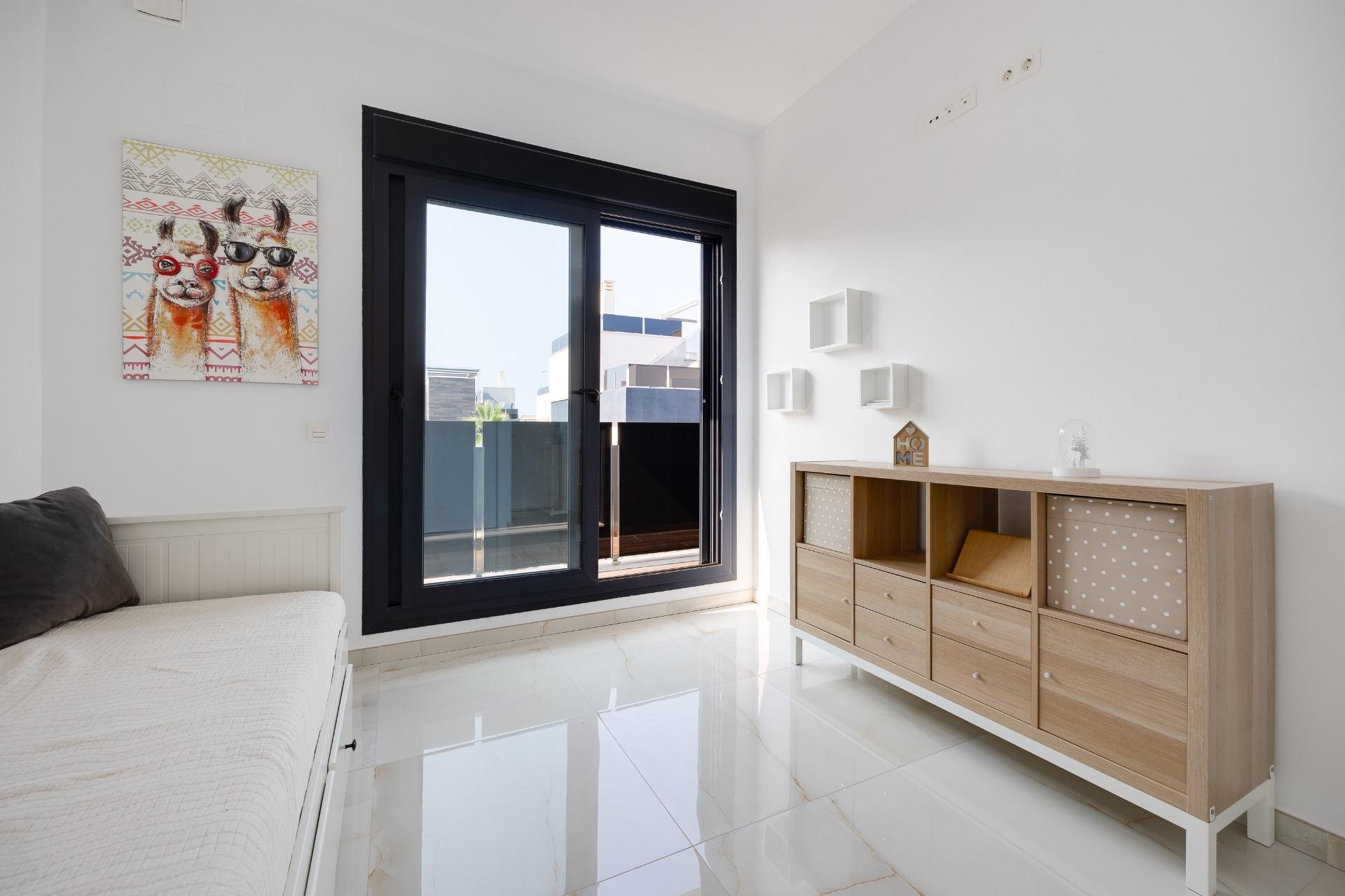 Segunda mano - Villa -
Orihuela Costa - Lomas de Cabo Roig