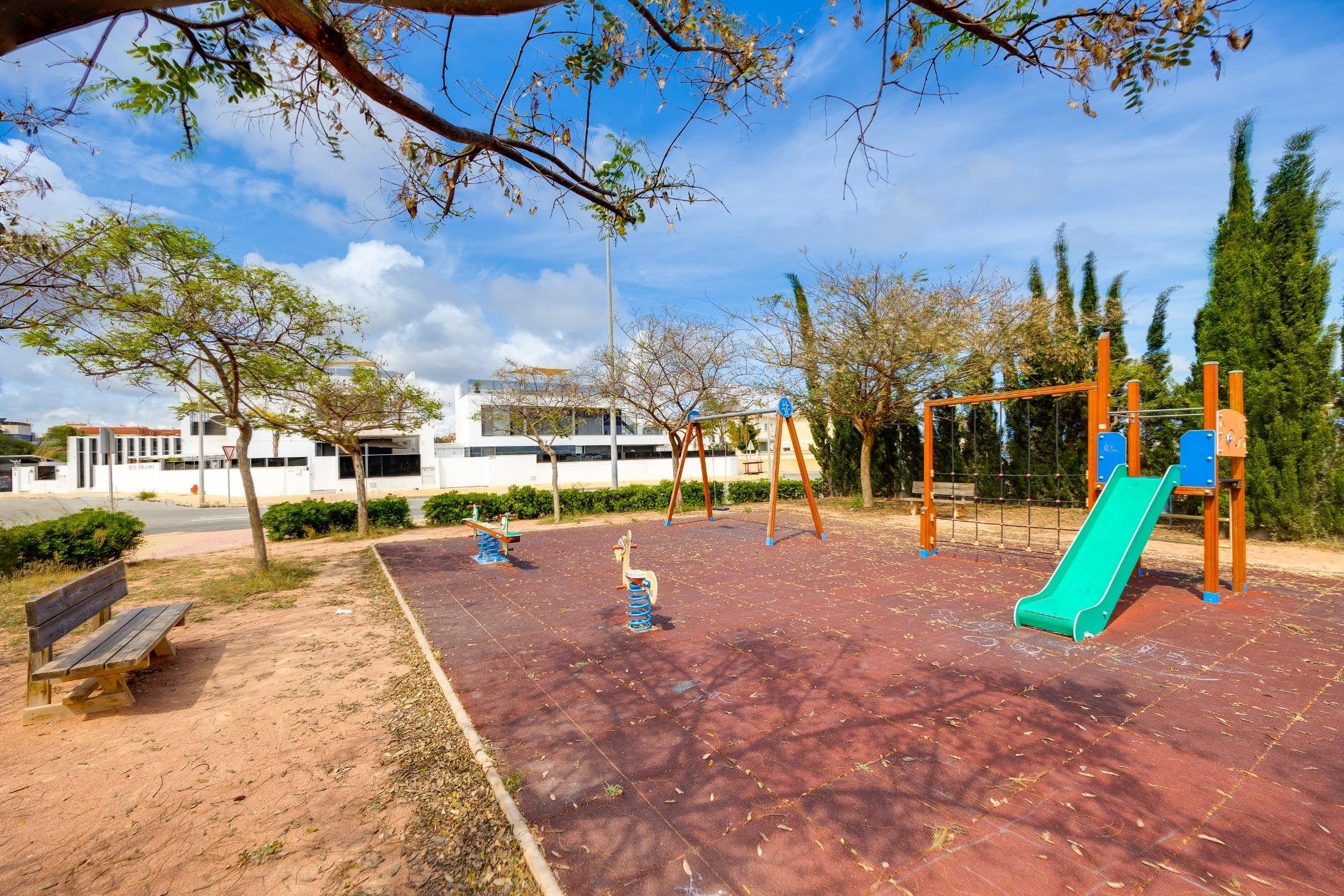 Segunda mano - Villa -
Orihuela Costa - Lomas de Cabo Roig