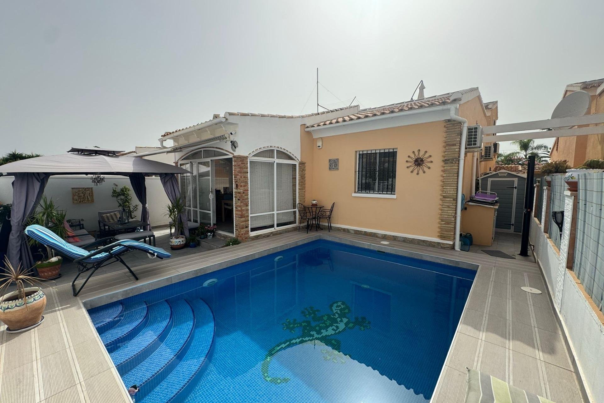 Segunda mano - Villa -
Orihuela Costa - Los Almendros-La Florida