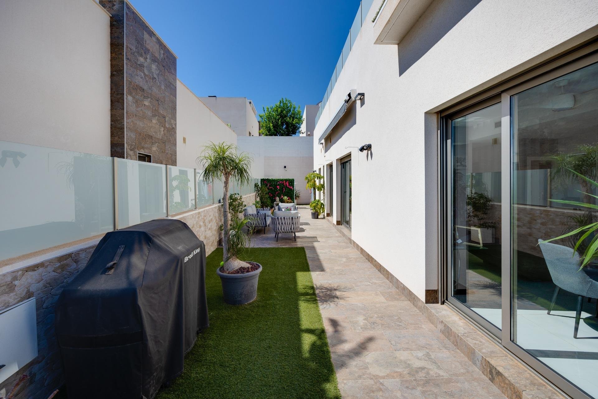Segunda mano - Villa -
Orihuela Costa - PAU 26