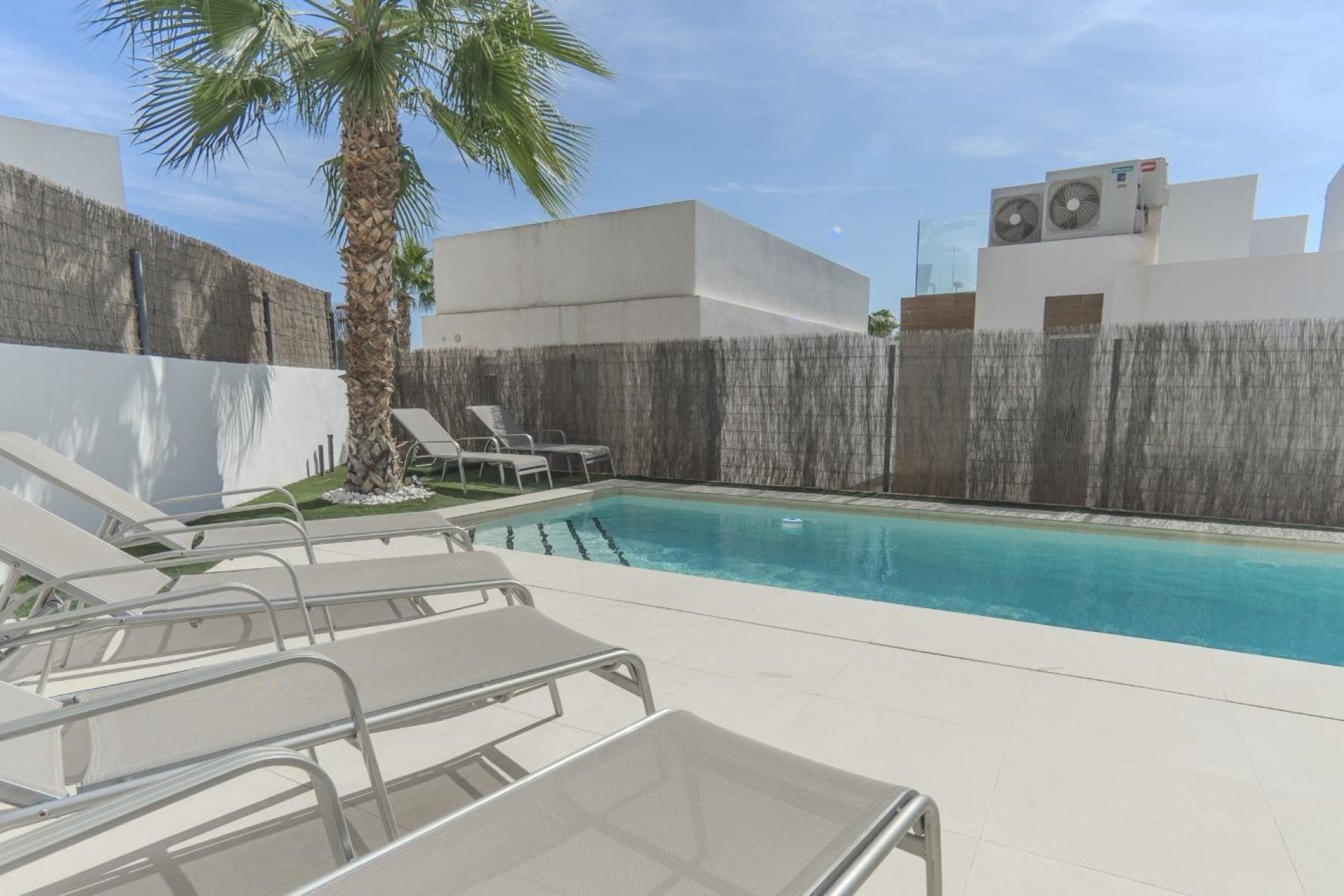 Segunda mano - Villa -
Orihuela Costa - PAU 8