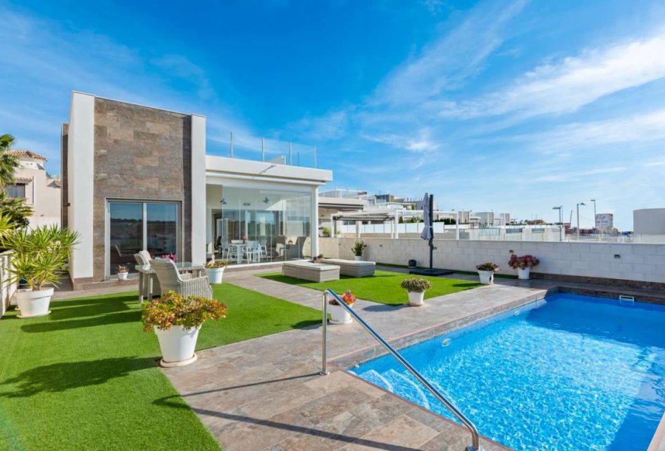 Segunda mano - Villa -
Orihuela Costa - PAU 8