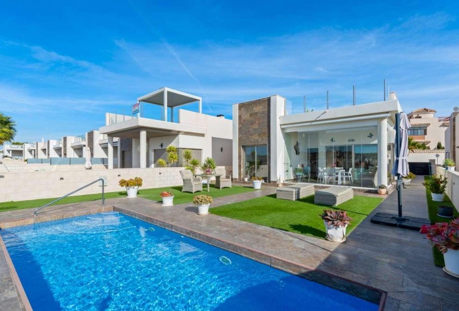 Segunda mano - Villa -
Orihuela Costa - PAU 8
