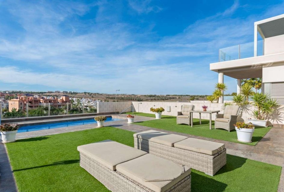 Segunda mano - Villa -
Orihuela Costa - PAU 8
