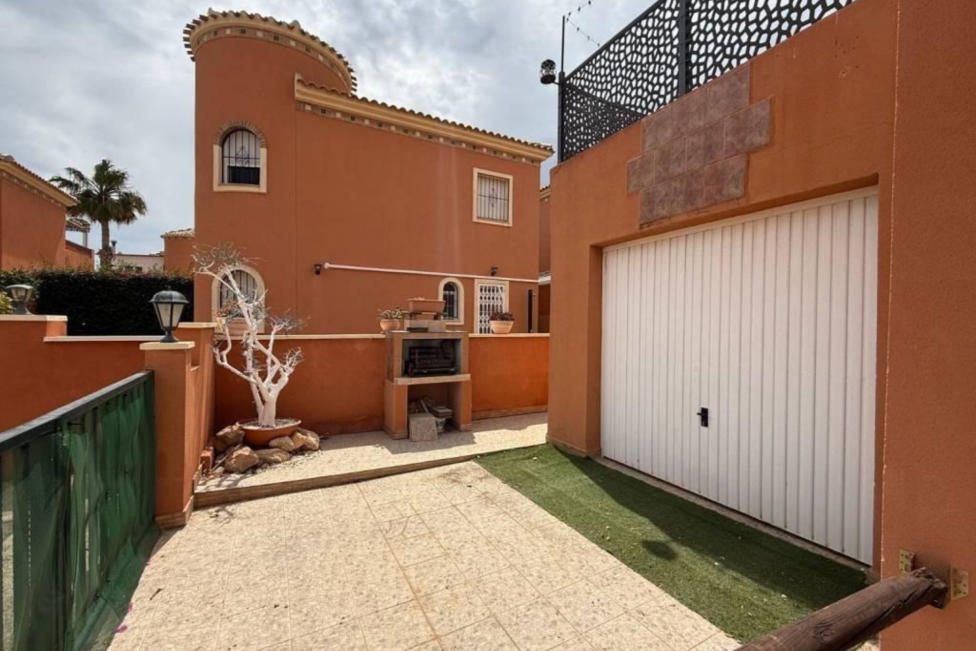 Segunda mano - Villa -
Orihuela Costa - Playa Flamenca